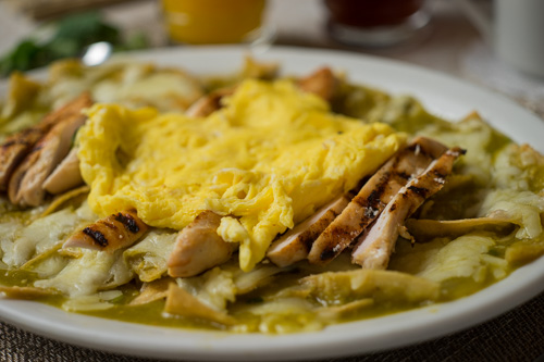 CHICKEN CHILI CHILAQUILES